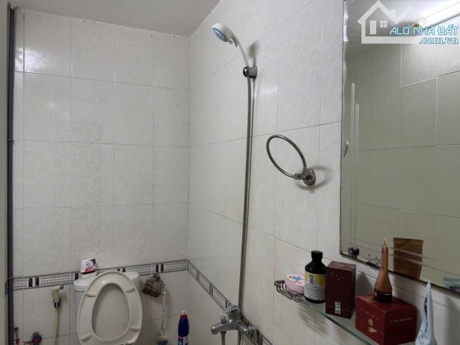 Nhà Đẹp HXH Thạnh Lộc 22 P Thạnh Lộc Quận 12- 2 Tầng 72m2(4x18) 3PN  giá 5,2tỷ💵 ⛔️Diện tí - 5