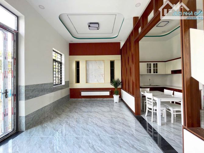 Bán Nhà Mỹ Hạnh Bắc gần ngã 3 Mỹ Hạnh,100m2 sổ hồng riêng , 3 phòng ngủ, bán 1.65 tỷ - 5