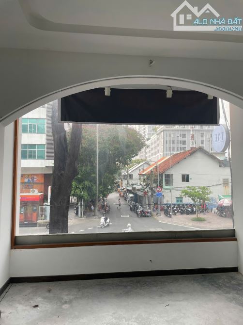 Đừng để sau này Bạn nói: "Căn đó từng chỉ 32 tỷ" MT siêu vị trí đường Hoàng Diệu quận 4 - 5