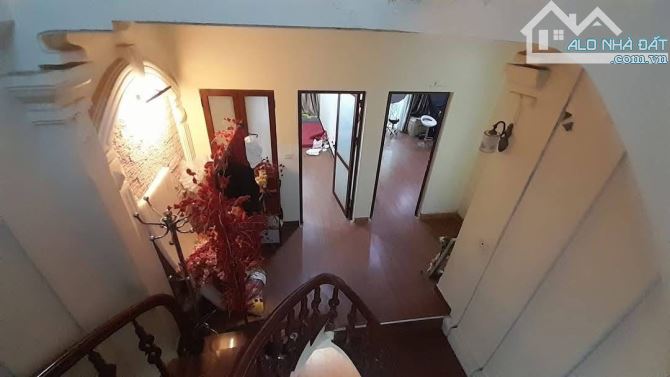 Bán Nhà ,Cát Cụt, Trần nguyên hãn, Lê Chân. 23tỷ .4.Tầng, Diện Tích 80m,ngang 4m, đường 12 - 5
