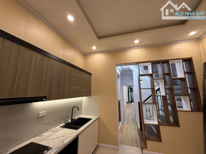 Cần bán nhà phố Lương yên 44m2 4tầng  3,2m mặt tiền - 5