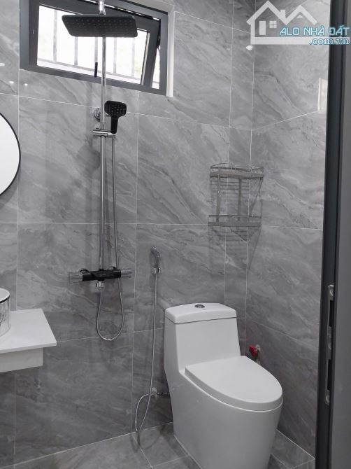BÁN NHÀ MỚI ĐẸP GÓC 2 MẶT HẺM Ô TÔ VÀO GẦN ĐƯỜNG BA CU,GẦN BIỂN BÃI TRƯỚC. 97m2 GIÁ 8.5 TỶ - 5