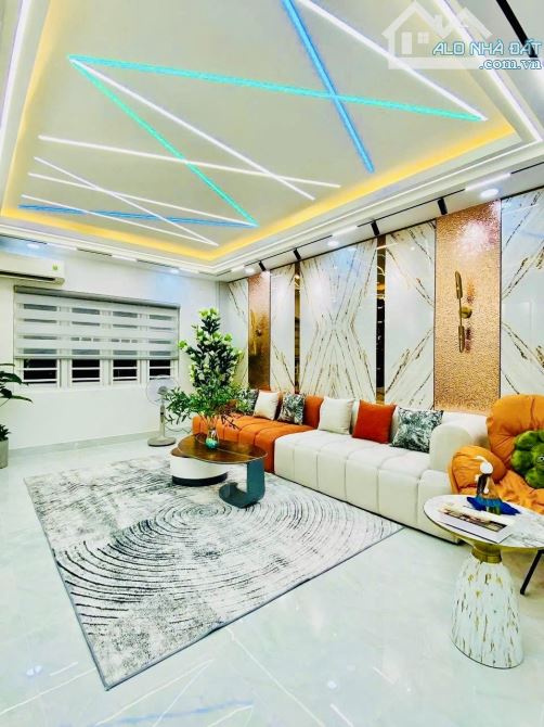 Bán nhà mặt tiền kinh doanh Nguyễn Văn Khối, Gò Vấp, 2 mặt tiền thoáng, 5 tầng, 12 tỷ hơn - 5