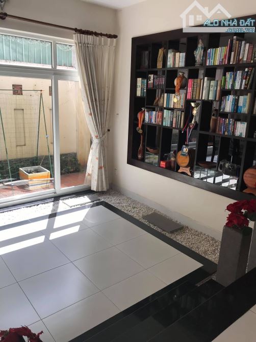 Biệt Thự MT Đường 19A, Khu Tên Lửa, 10x19 , 1 Trệt 1 Lầu , Gía 24 Tỷ , Lh : Kim Hữu - 6