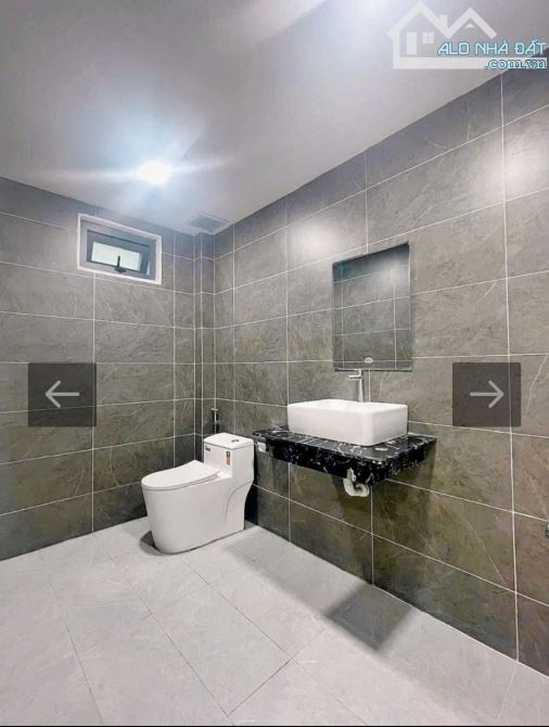 HXH 6m Lê Thánh Tôn, Bến Nghé, Q.1, DT: 81m2, Sáu tầng thang máy, giá 33 tỷ. - 7
