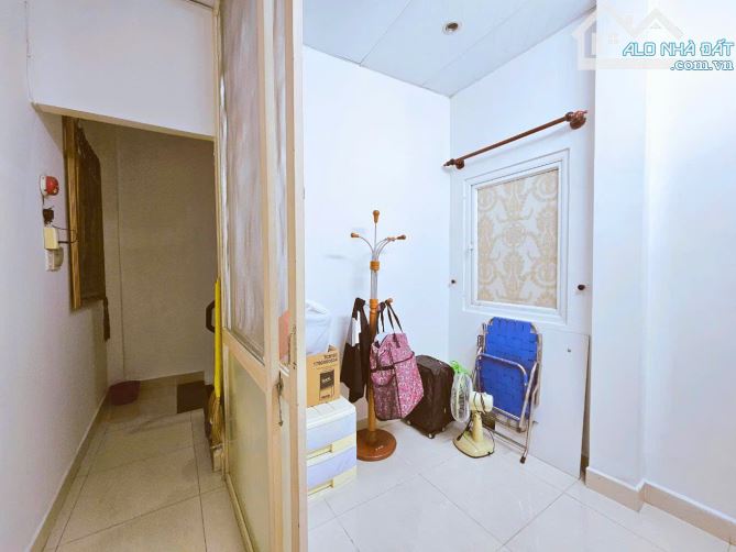 Bán nhà 5 tầng đường số 41, hẻm thông KDC hiện hữu, chỉ 5 tỷ - 7