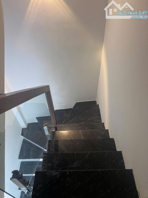 Nhà phố Ngọc Trì 41m x 6 tầng ngõ nông- ô tô vào nhà - 7