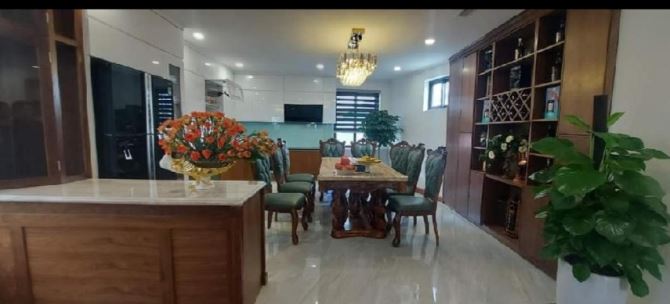 29.8 Tỷ/9 tầng/8 M tiền/ 87/96 M2/ Phân Lô. Giải Phóng - 7