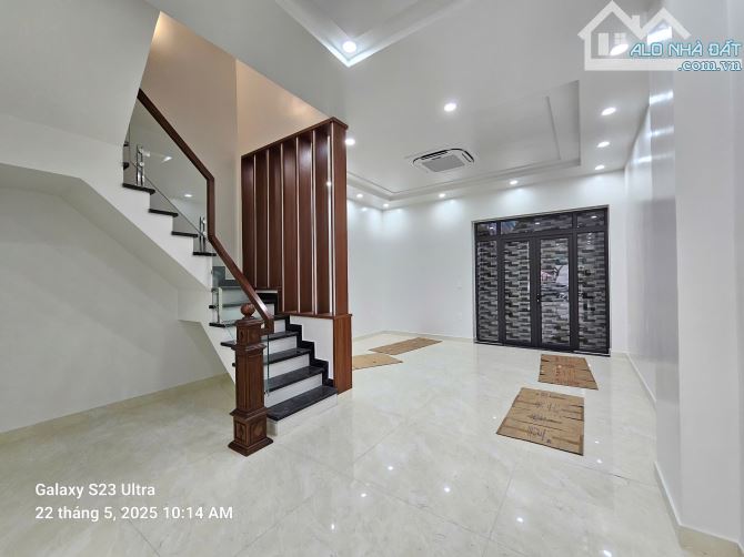 Bán nhà 4 tầng x 75m khu Bạch Đằng Luxury. Giá 11,5  tỷ - 8