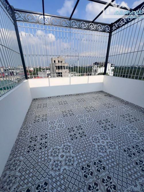 Nhà phố Ngọc Trì 41m x 6 tầng ngõ nông- ô tô vào nhà - 9