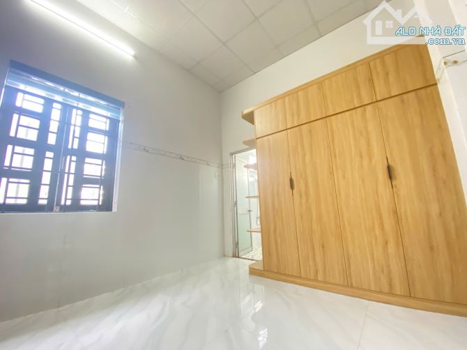 🔥NHÀ VƯỜN ĐẸP CHỈ XÁCH VALI VÀO LÀ Ở ✅DT: 852m2 (9,4x 93m) sẵn 129,5m2 thổ cư - 9
