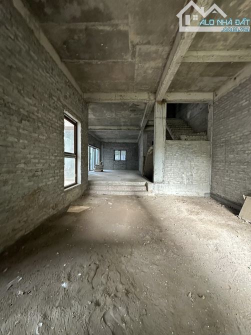 Biệt thự Tràng An Complex - Phùng Chí Kiên 89 tỷ, 226.6m2, 5 tầng, mặt tiền 8.4m. - 9