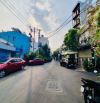 Bán nhà mặt tiền Gò Vấp, 9 phòng ngủ, thang máy, gần công viên Làng Hoa, 17 tỷ hơn