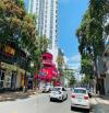 Bán căn nhà mặt tiền đường Hoàng Diệu - Vĩnh Nguyên gần biển. 278m2 ngang 9m nở hậu.