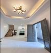 8.x tỷ/56 M2/4 tầng/7 M tiền/Phúc Đồng/ Ô tô đỗ cổng