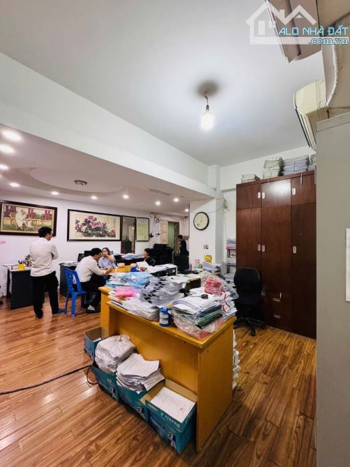 Bán căn hộ 3 ngủ, chung cư CT6 KĐT mới Yên Hòa, Cầu Giấy chỉ 7,5 tỷ