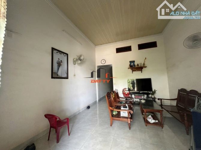 ĐẤT MẶT TIỀN ĐƯỜNG ĐỒNG KHỞI, P TÂN LỢI. DT 4.5X50, 4.7 TỶ