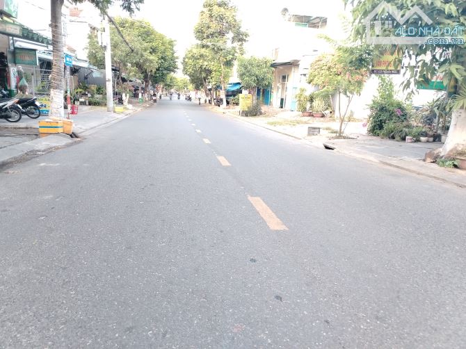 MẶT TIỀN KINH DOANH NGUYỄN NHÀN- DIỆN TÍCH GẦN 80M2- TT CẨM LỆ- GIÁ CHỈ 5,X TỶ.