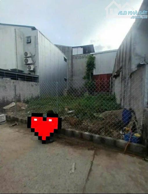 Hoàng Quốc Việt ô tô thông: 110m2, ngang 7m,kinh doanh, gần phố, chỉ 2 tỷ hơn, còn thlượng
