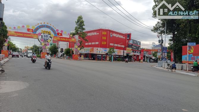 💥600TR/NĂM, BÁN MẶT TIỀN KINH DOANH TTHC DĨ AN, 5 TẦNG, ĐƯỜNG 20M, GO DĨ AN CHỈ HƠN 9 TỶ