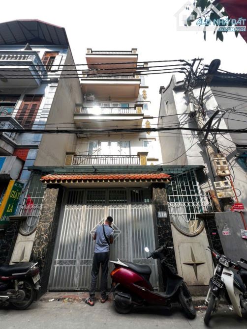 Bán Nhà Phố KD 91m2- 5T- Mặt Phố Phan Đình Giót- La Khê- Đường 2 ô tô tránh- Nhỉnh 17 tỷ