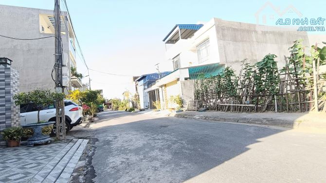 Ms Linh-Chung cư Cách Hạ, Nam Sơn đường trải nhựa 2 ô tô tránh nhau giá chỉ 3 tỷ