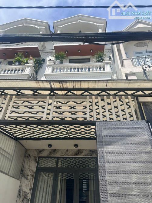 🔥Nhà 3 Tầng CẦU VƯỢT NGÃ TƯ GA đường HÀ HUY GIÁP,phường THẠNH LỘC, Quận 12, 68m2.💵6,4tỷ.