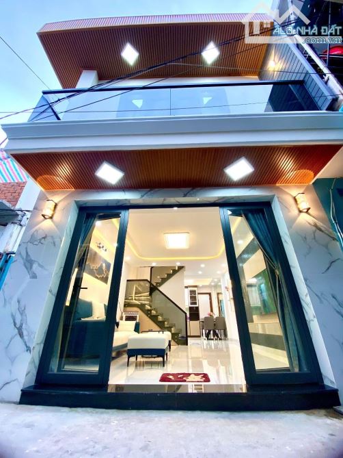 Bán nhà đẹp TTQ7 - 4,25 x 12,35 - 2 tầng 3 pn - Full NT - Nhỉnh 6 tỷ