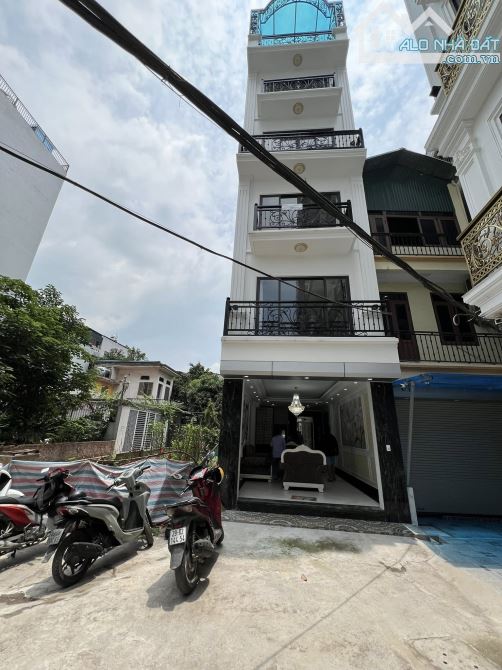 Bán Nhà Long Biên 55m x 6 Tầng Thang Máy Ô Tô Kinh Doanh Giá 13.6 Tỷ.