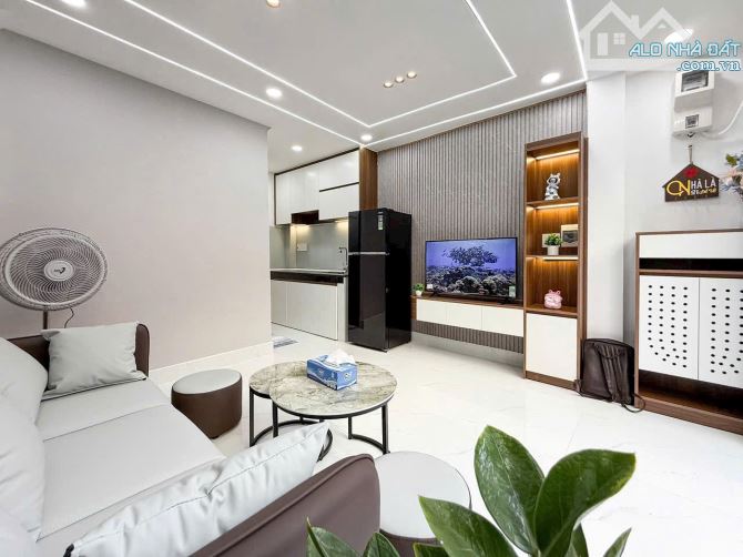 TRỊNH VĂN BÔ-LÔ GÓC- Ô TÔ ĐỖ CỔNG-2 THOÁNG TRƯỚC SAU-SỔ ĐỎ NÉT SẴN GIAO DỊCH NGAY 35M 6.TỶ