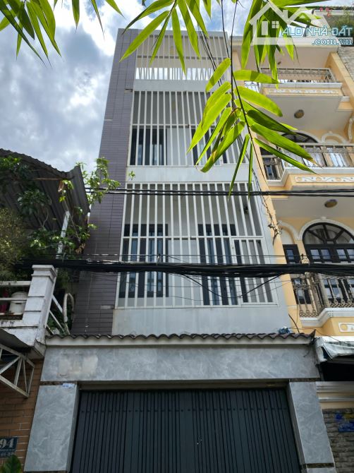 Bán nhà đẹp 5 tầng - Nguyễn Ngọc Lộc - trung tâm Quận 10 - GIÁ CHỈ 5.65 TỶ