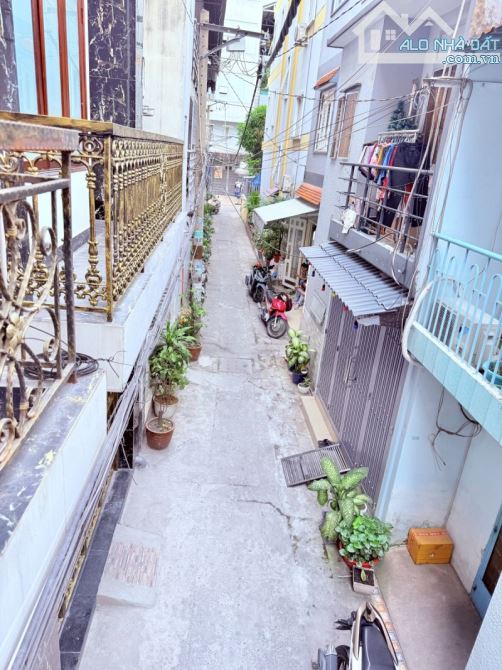 🏡 BÁN NHÀ 48M²– 3 TẦNG ĐÚC– Gần chợ Tân Hương– 3PN – 4WC – GIÁ CHỈ 6TỶ1 - 1