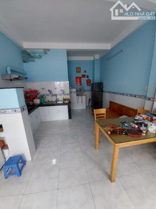 BÁN GẤP NHÀ MỚI SHR. DT:50 M2. CHỈ 3.55 TỶ. Đ HUỲNH TẤN PHÁT.KẾ PMH. QUẬN 7.