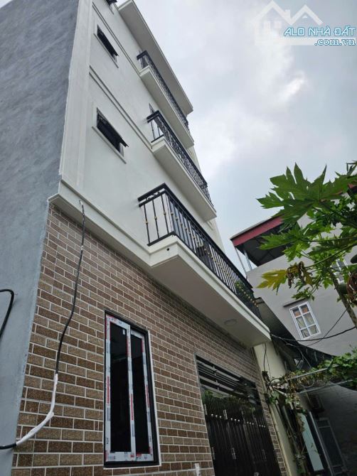 Bán nhà Lạc Thị Ngọc Hồi 40m 4 tầng 4 ngủ gần ô tô tránh tiện ích sẵn có 5.3 tỷ