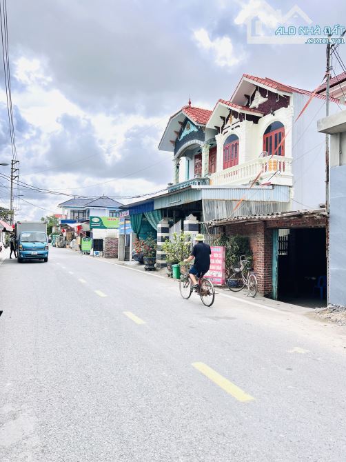 Bán lô đất MẶT ĐƯỜNG Hoàng Động (phường Hoàng Lâm) 👉 buôn bán tốt