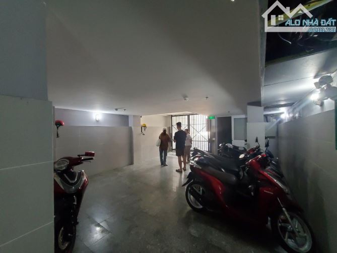 Nhà Bán Hầm 6 Lầu . Thống Nhất . Gò Vấp  . Hẻm 8m . 5.8 x23 . Nhỉnh 26 Tỷ