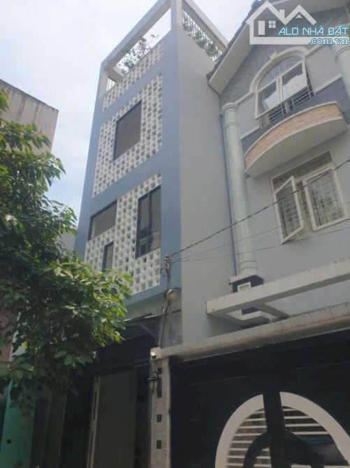 2/ Cho Thuê NCMT Trần Bình Trọng P4 Quận 5