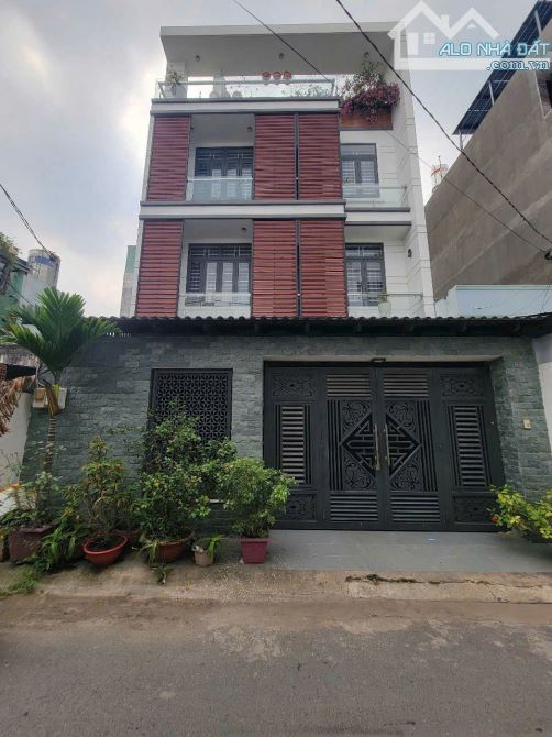 Nhà hèm Liên Khu 4-5, Bình Hưng Hòa B dt 144m2 2 lầu 5pn 4wc giá 11 tỷ