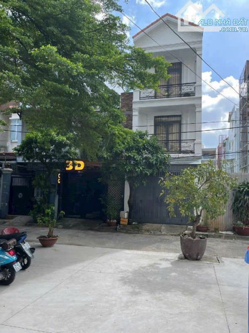 Nhà 3 tầng đường vào khu OSIMI Lê Đức Thọ GV. 4x20m hẻm xt thông. 8ti99