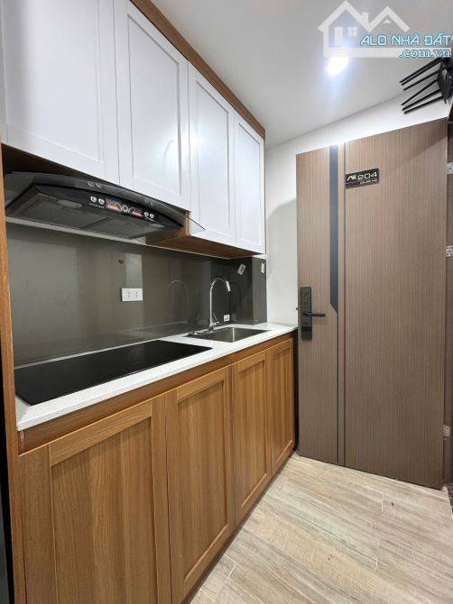 Nhà Dòng Tiền Khủng, Mặt Tiền 9.2m, Quan Nhân 139m2, 8 Tầng Thang Máy,20m Ra Phố. 44.5Tỷ