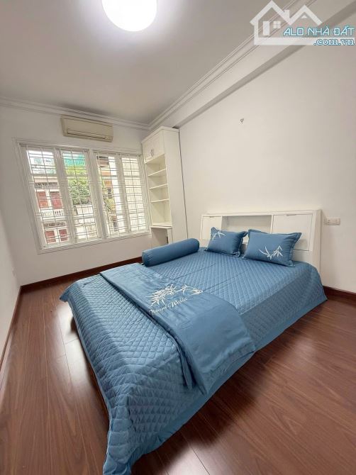 NHÀ ĐÀO TẤN - DÂN XÂY- NGÕ THÔNG - DT 44m2 4 tầng Mặt Tiền 3.3m Giá 13.85 tỷ