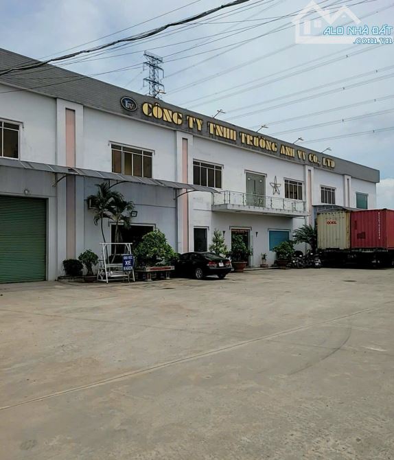 Bán Nhanh Xưởng Mặt Tiền ĐT 824 Bến Lức Long An 7900m2 Chỉ 75 Tỷ - 1