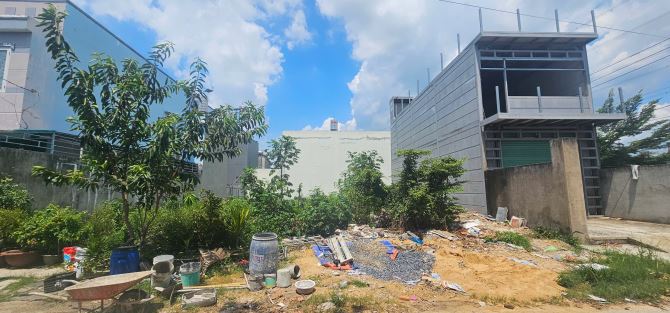 Cần bán lô đất 10x20 Gần Bệnh Viện Đại Học Tân Tạo. - 1