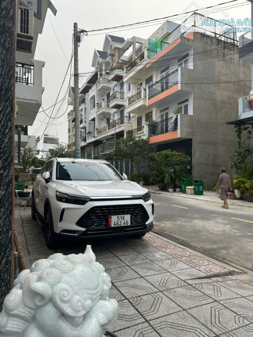 Lô đất hẻm 10m đường Nguyễn Văn Quá, gần Kênh Tham Lương , 4,7x11m, giá 4,3 tỷ - 1