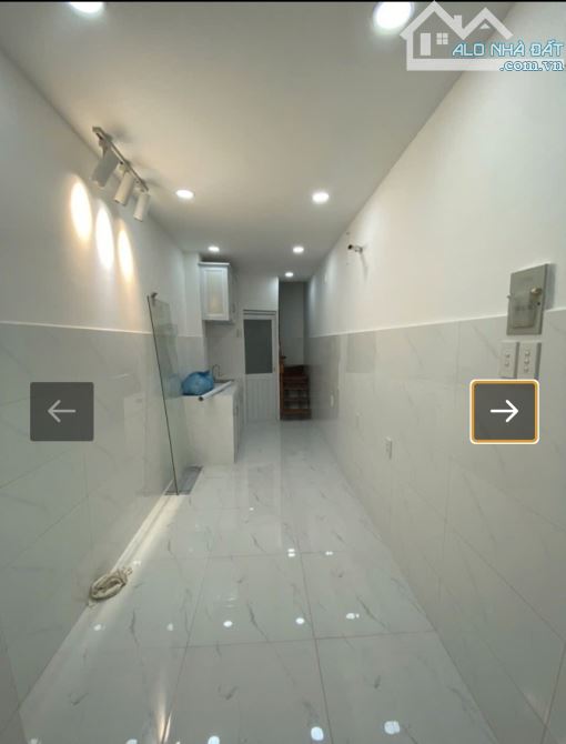 Nhà Quận 7 dưới 2 tỷ - HẺM ÔTÔ - 2TẦNG -2PN- 2TỶ1 - 1
