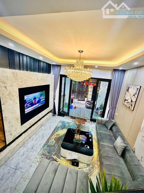 SIÊU PHẨM NHÀ ĐẸP TRUNG TÂM THANH XUÂN- BÙI XƯƠNG TRẠCH - LÔ GÓC - NỞ HẬU- NỘI THẤT CAO CẤ