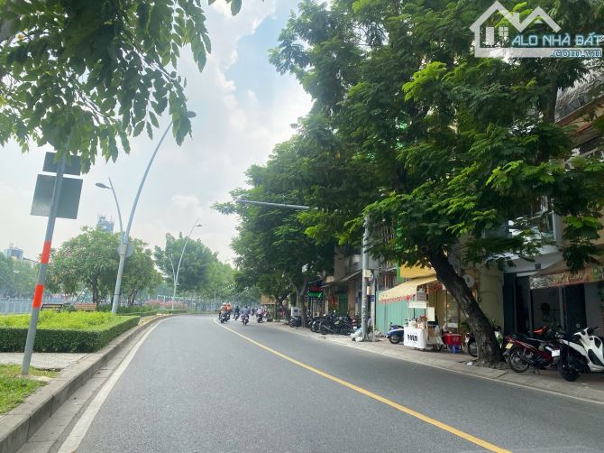 Bán Nhà 2 Mặt Tiền Hoàng Sa P.8 Q.3 ( 4 x 13m - 4 Tầng ) Hẻm Sau 6m Giá chỉ 16.Tỷ - 1