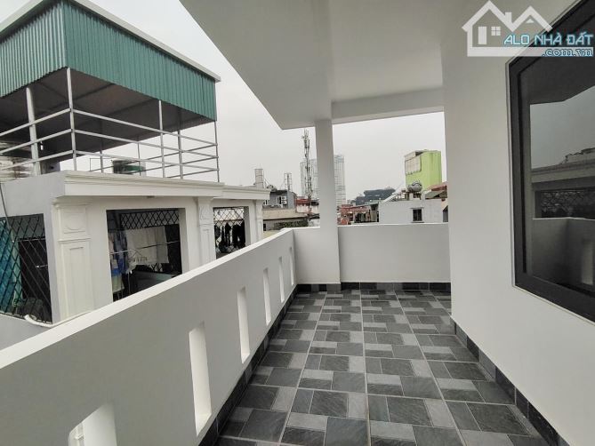 DÂN XÂY BỒ ĐỀ - LÔ GÓC - 7 TẦNG THANG MÁY - NGÕ Ô TÔ VF3 - FULL NỘI THẤT CHẤT - Ở NGAY - 4 - 1