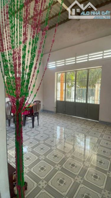 Siêu Phẩm nhà vườn 210m2 Sổ hồng riêng Nằm ở Lê minh Nhựt Tân Thông Hội 680triệu bao phí - 1