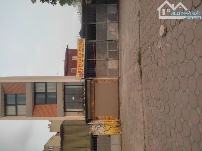 Đất Ngô Gia Tự: 55m Ô TÔ TRÁNH + VỈA HÈ 10m chỉ 11tỷ - 1